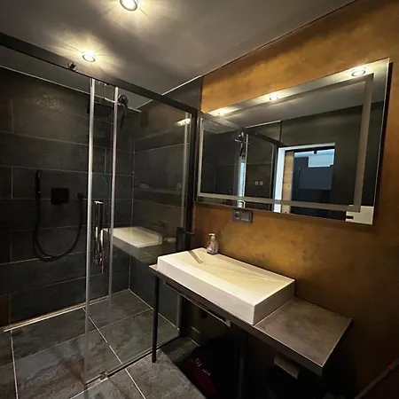 Luxury With Garden And Pool Apartamento *