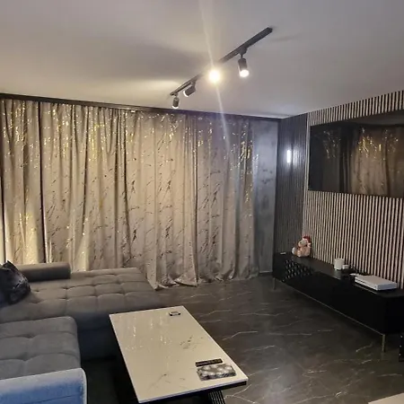 شقة Luxury With Garden And Pool براغ